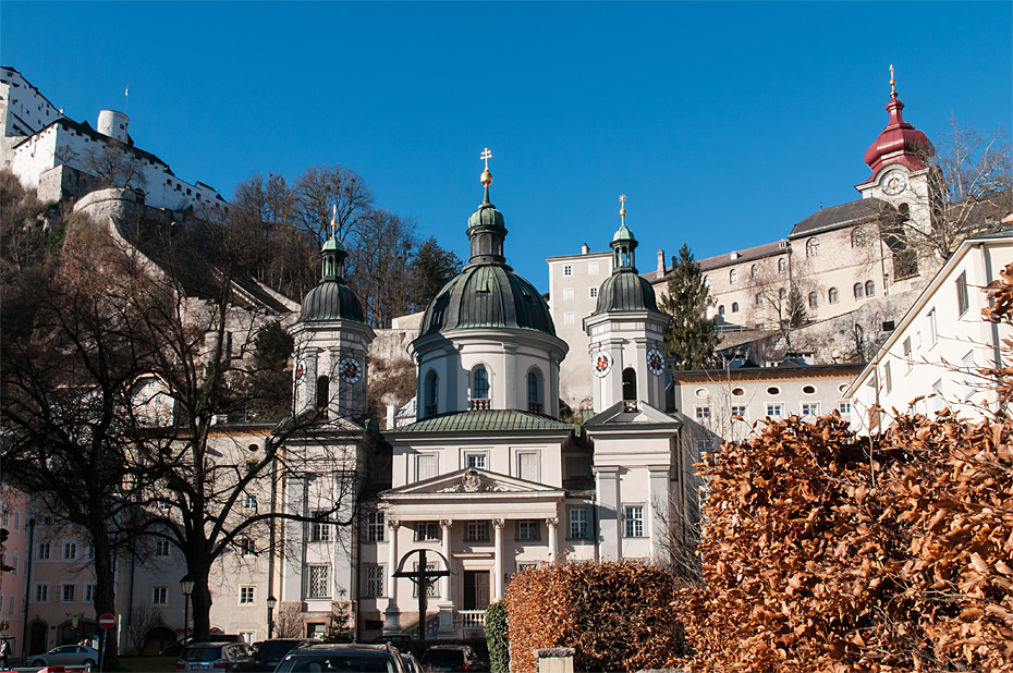 salzburg-kirchen-und-burg
